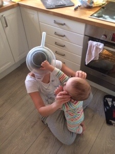 Fast ibland händer det att jag är styv i korken och svarar med ett annat mynt! Fast bara mot såna som är mindre.